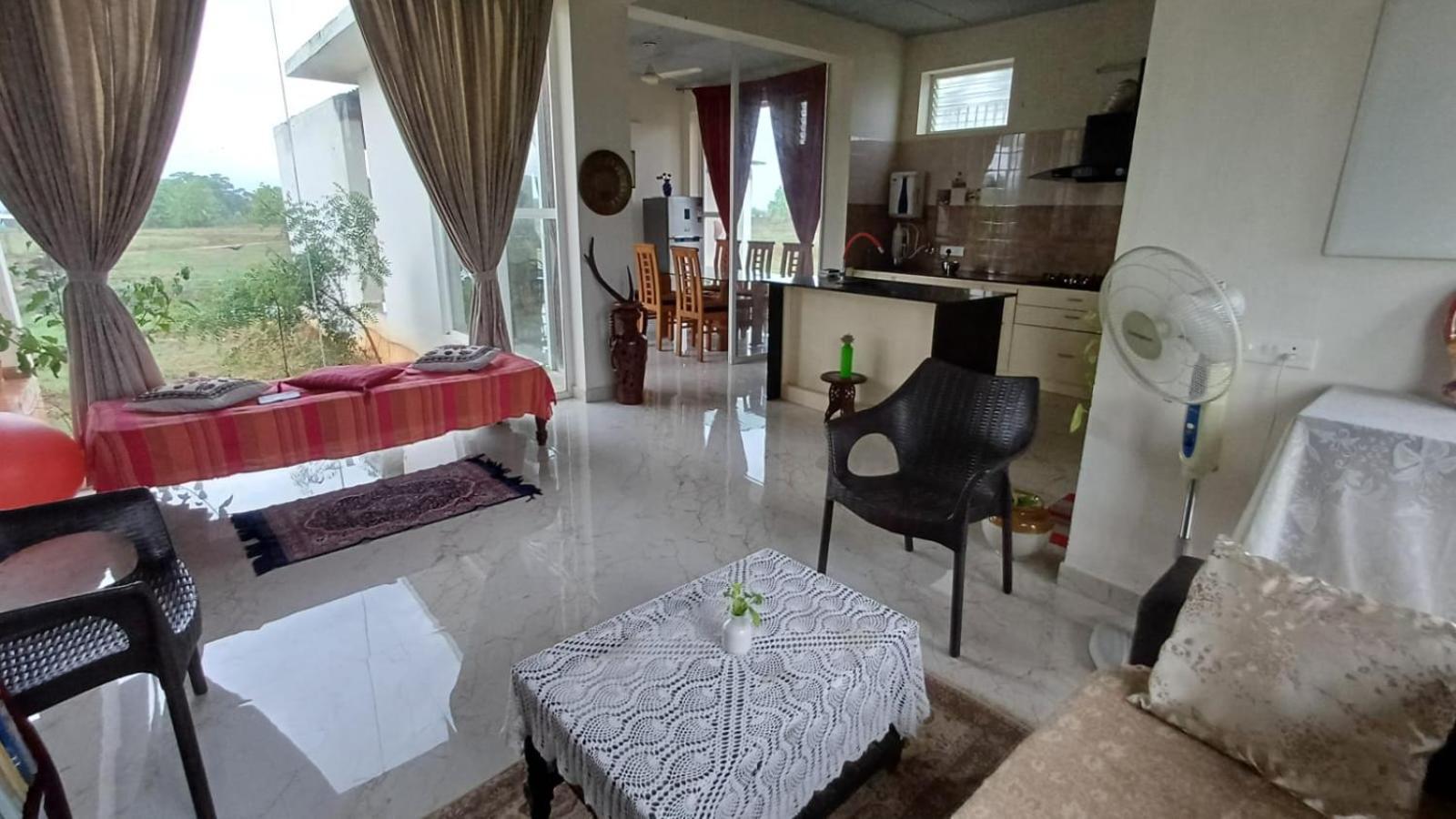 Shi'S Unique & Private 180 Degree Glass House In Pollachi Luaran gambar